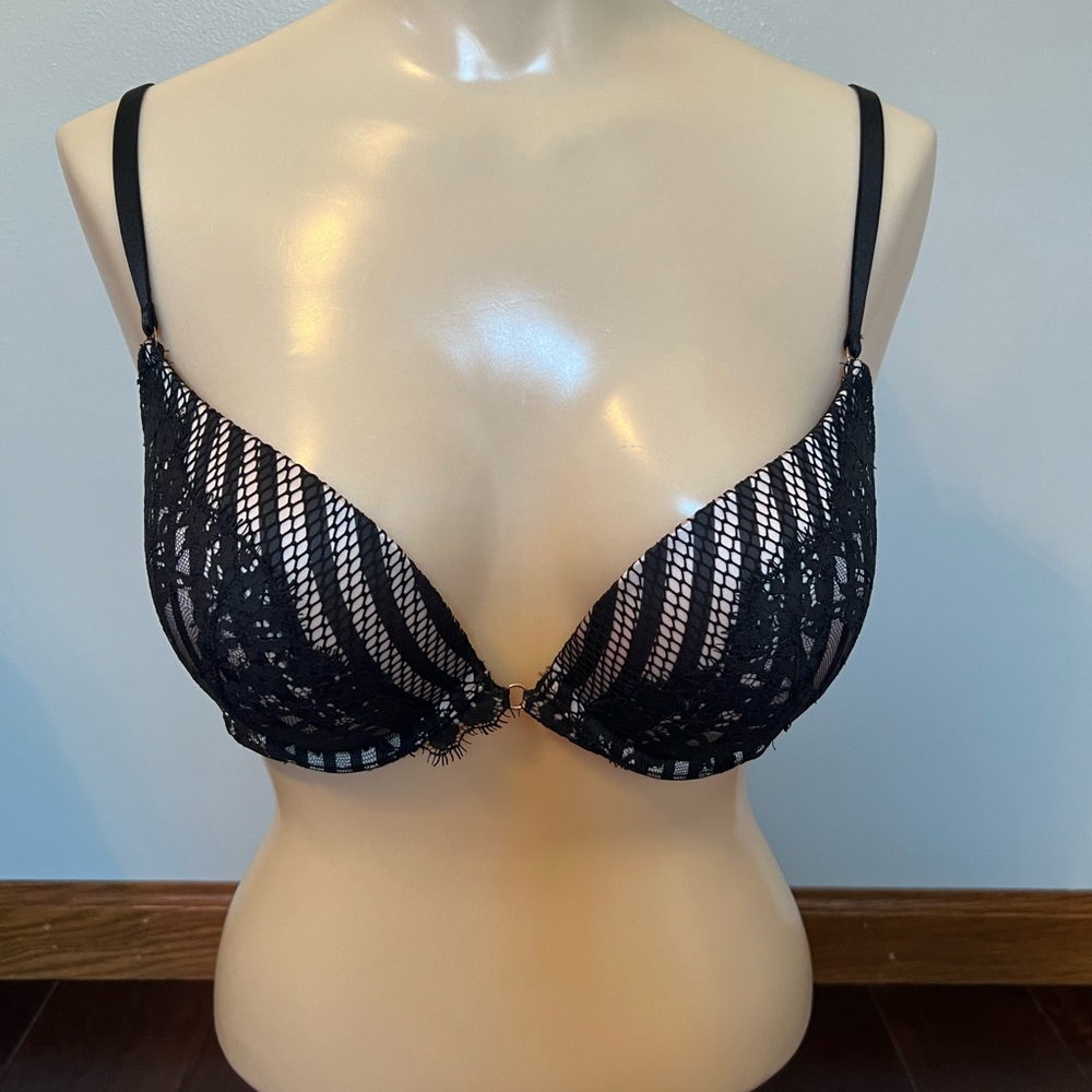 Victoria’s Secret Bra Very Sexy Push Bra  Black Lace Pink Black Stripes 38B